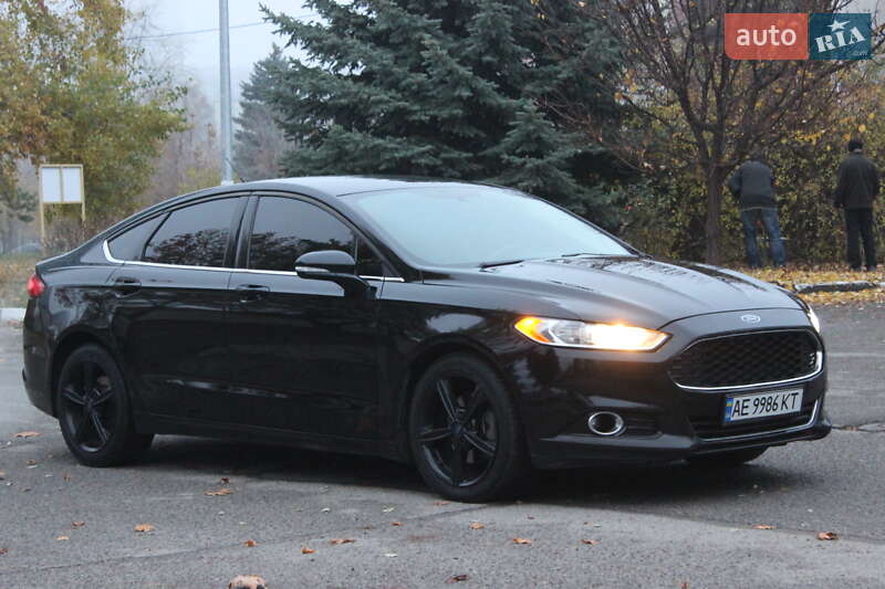 Ford Fusion 2016