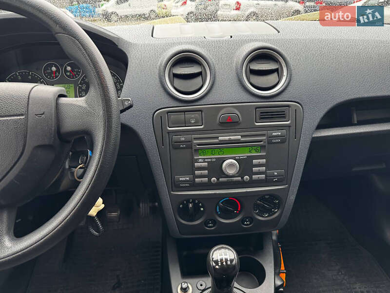 Хэтчбек Ford Fusion 2010 в Днепре фото 11 Хэтчбек Ford Fusion 2010 в Днепре