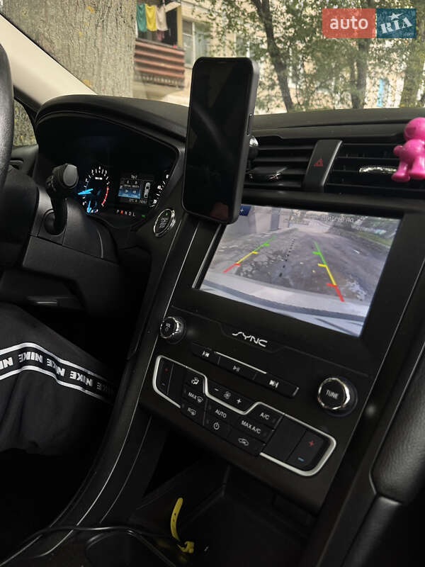 Седан Ford Fusion 2018 в Тернополе