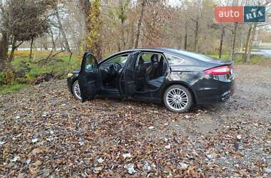 Седан Ford Fusion 2015 в Виннице