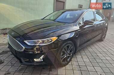 Седан Ford Fusion 2020 в Одесі