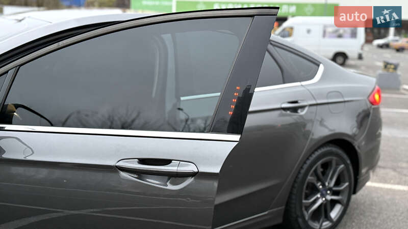 Седан Ford Fusion 2018 в Києві