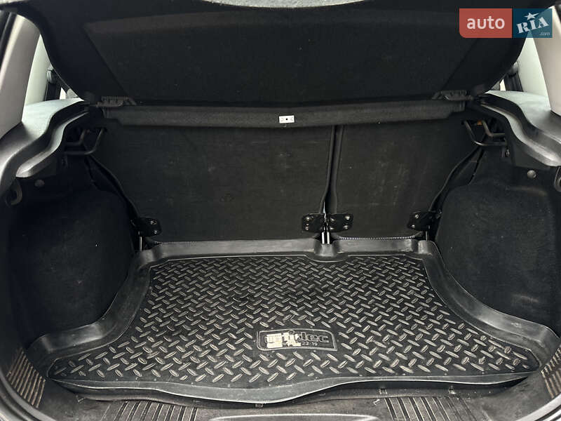 Хэтчбек Ford Fusion 2010 в Шептицькому