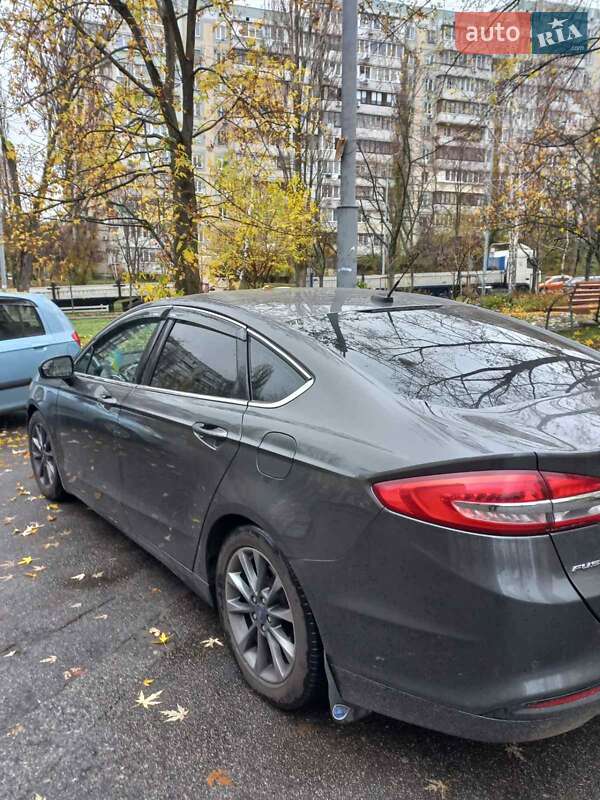 Седан Ford Fusion 2017 в Києві