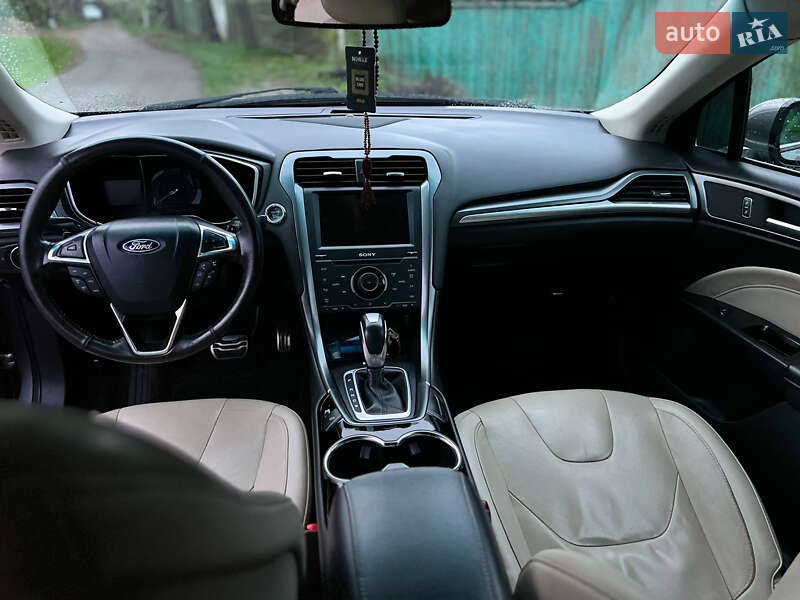 Седан Ford Fusion 2014 в Чернигове фото Седан Ford Fusion 2014 в Чернигове