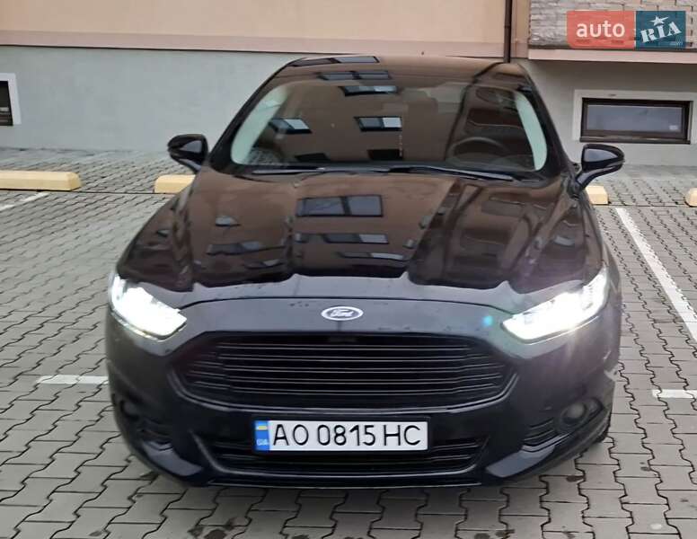 Седан Ford Fusion 2015 в Ужгороді фото Седан Ford Fusion 2015 в Ужгороді