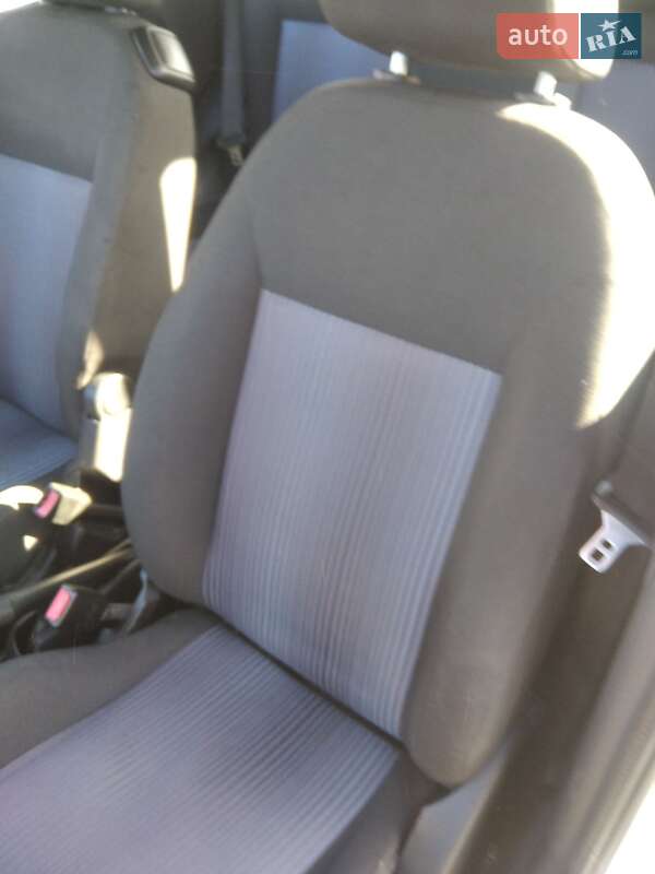 Хетчбек Ford Fusion 2011 в Києві