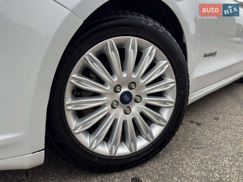 Седан Ford Fusion 2016 в Харкові фото 4 Седан Ford Fusion 2016 в Харкові