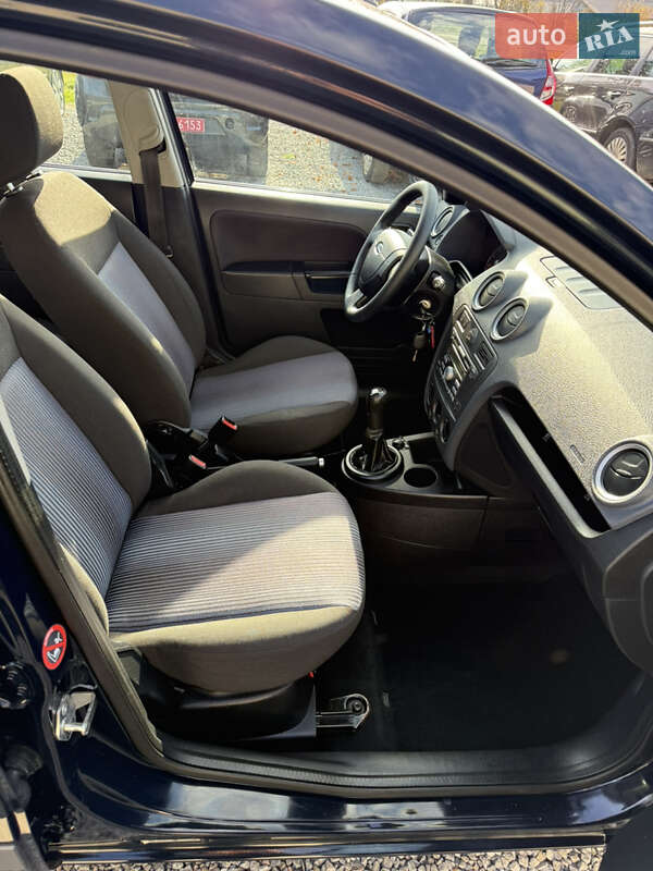 Хетчбек Ford Fusion 2007 в Луцьку фото 117 Хетчбек Ford Fusion 2007 в Луцьку