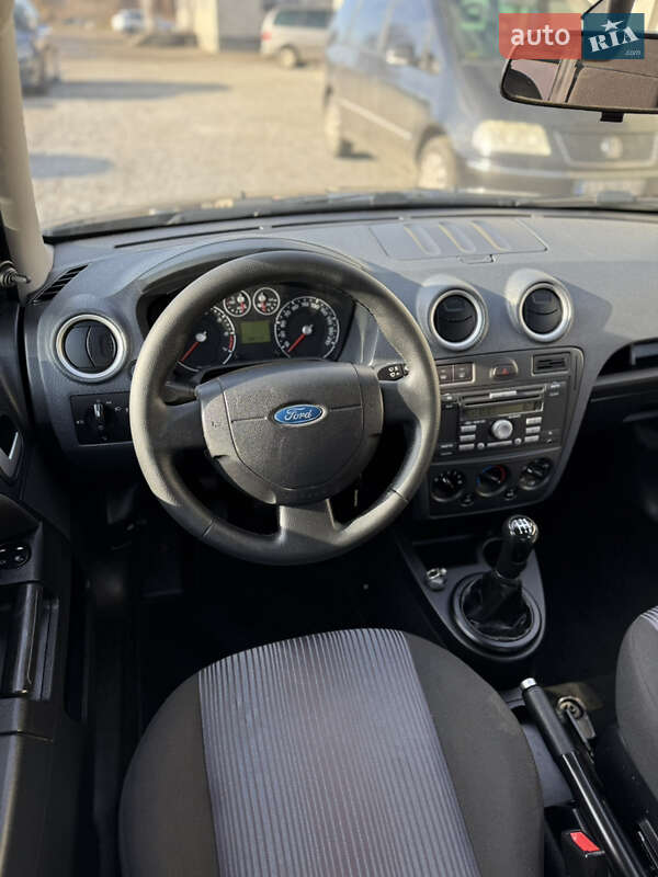 Хетчбек Ford Fusion 2007 в Луцьку фото 135 Хетчбек Ford Fusion 2007 в Луцьку