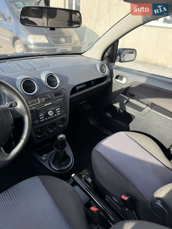 Хетчбек Ford Fusion 2007 в Луцьку фото 136 Хетчбек Ford Fusion 2007 в Луцьку