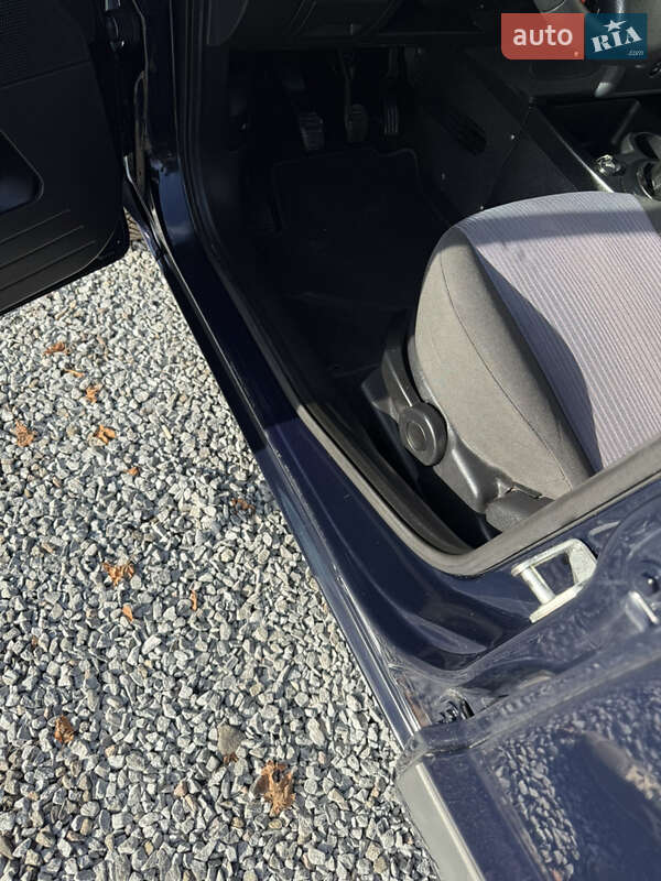 Хетчбек Ford Fusion 2007 в Луцьку фото 151 Хетчбек Ford Fusion 2007 в Луцьку