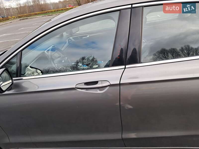 Седан Ford Fusion 2013 в Буче фото 5 Седан Ford Fusion 2013 в Буче