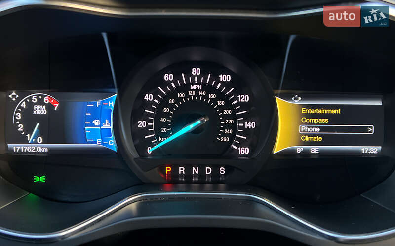 Седан Ford Fusion 2015 в Львове