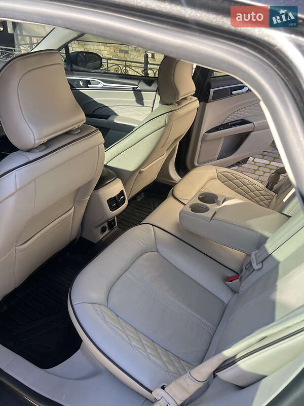 Седан Ford Fusion 2017 в Коломые