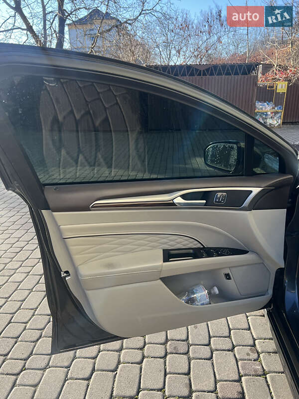 Седан Ford Fusion 2017 в Коломые