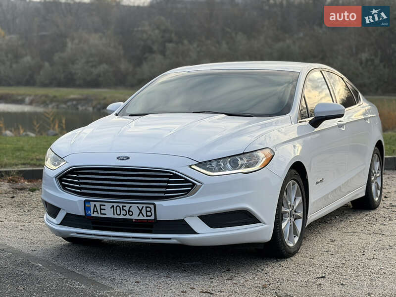 Седан Ford Fusion 2017 в Дніпрі фото 2 Седан Ford Fusion 2017 в Дніпрі