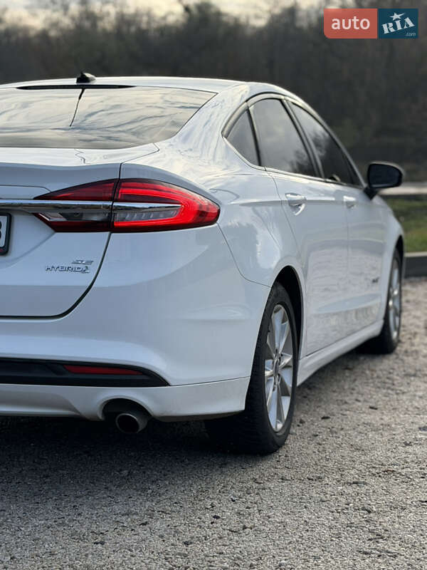 Седан Ford Fusion 2017 в Дніпрі фото 13 Седан Ford Fusion 2017 в Дніпрі
