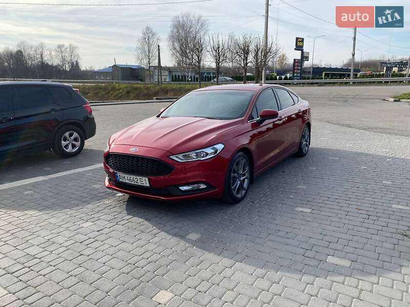 Седан Ford Fusion 2016 в Любаре