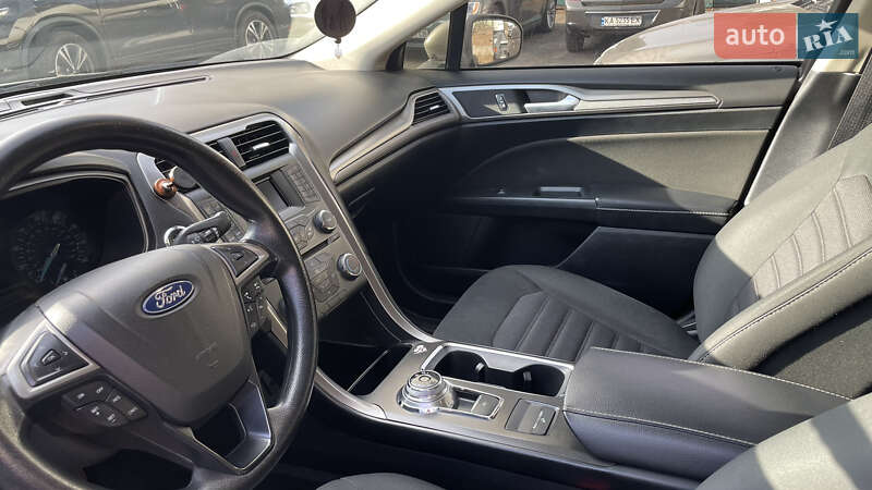 Седан Ford Fusion 2018 в Києві фото 3 Седан Ford Fusion 2018 в Києві