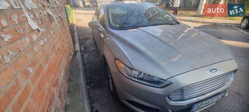 Седан Ford Fusion 2015 в Виннице