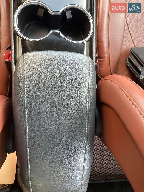 Седан Ford Fusion 2015 в Коломиї