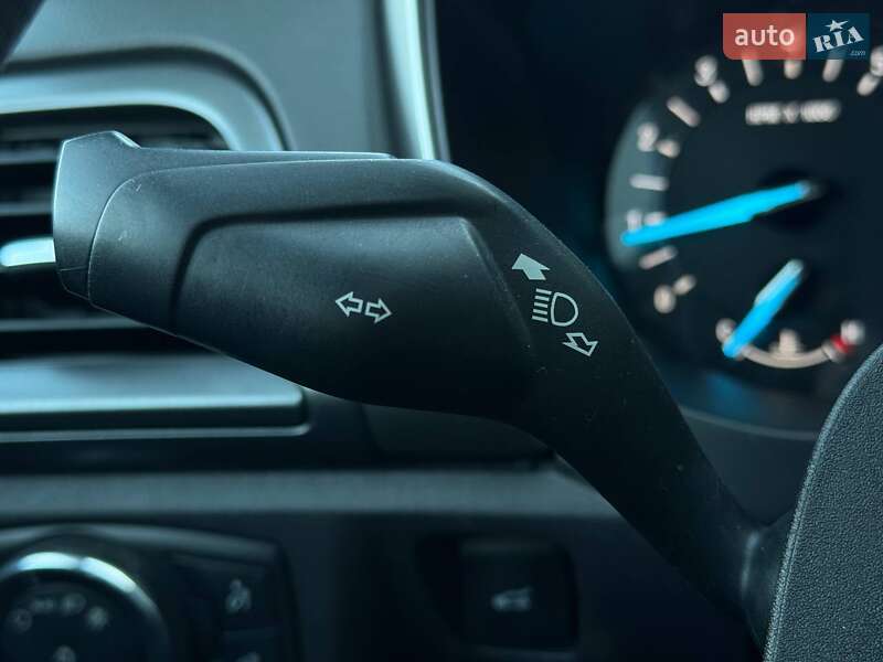 Седан Ford Fusion 2013 в Ровно фото 29 Седан Ford Fusion 2013 в Ровно