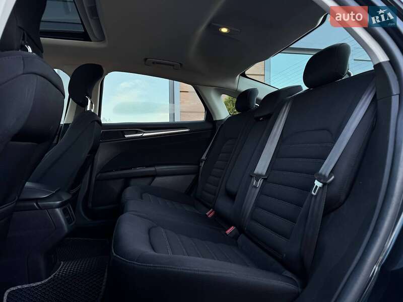 Седан Ford Fusion 2013 в Ровно фото 44 Седан Ford Fusion 2013 в Ровно