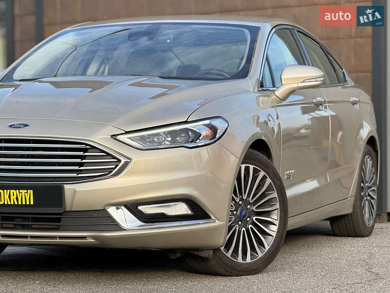 Седан Ford Fusion 2016 в Киеве
