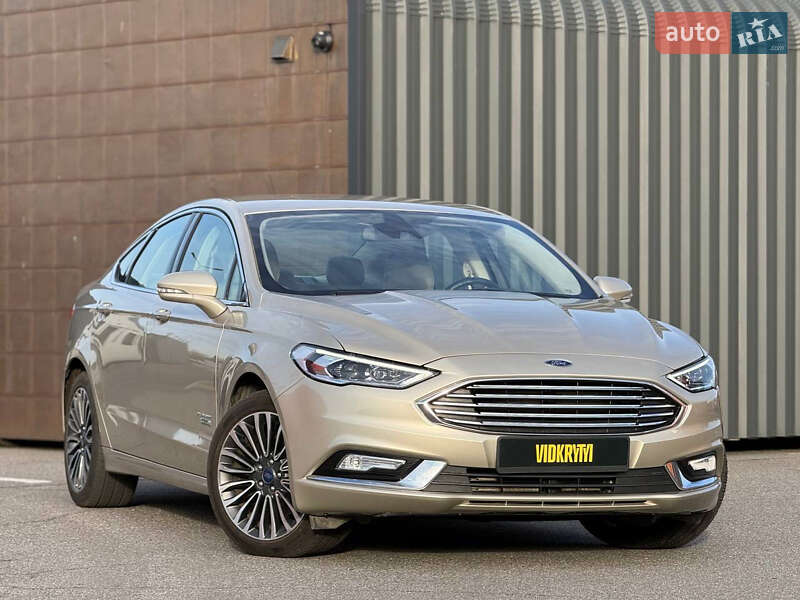 Седан Ford Fusion 2016 в Киеве