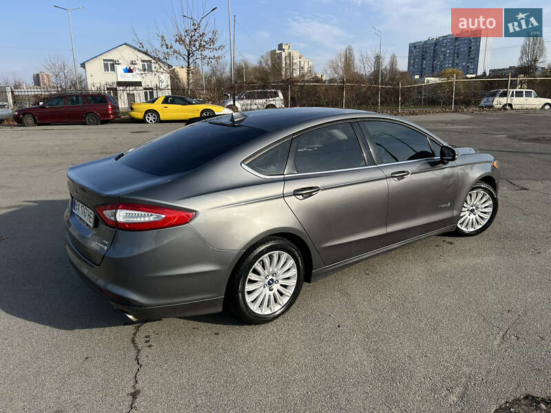 Седан Ford Fusion 2012 в Киеве