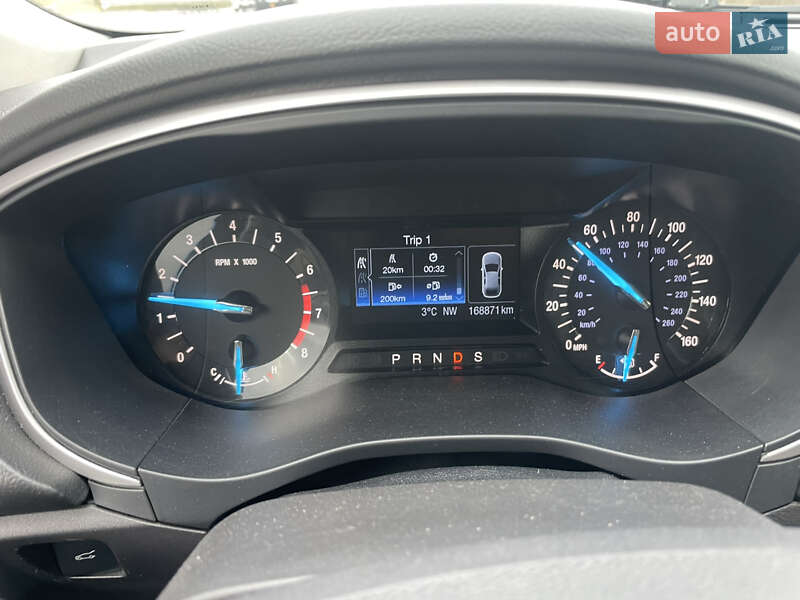 Седан Ford Fusion 2016 в Києві