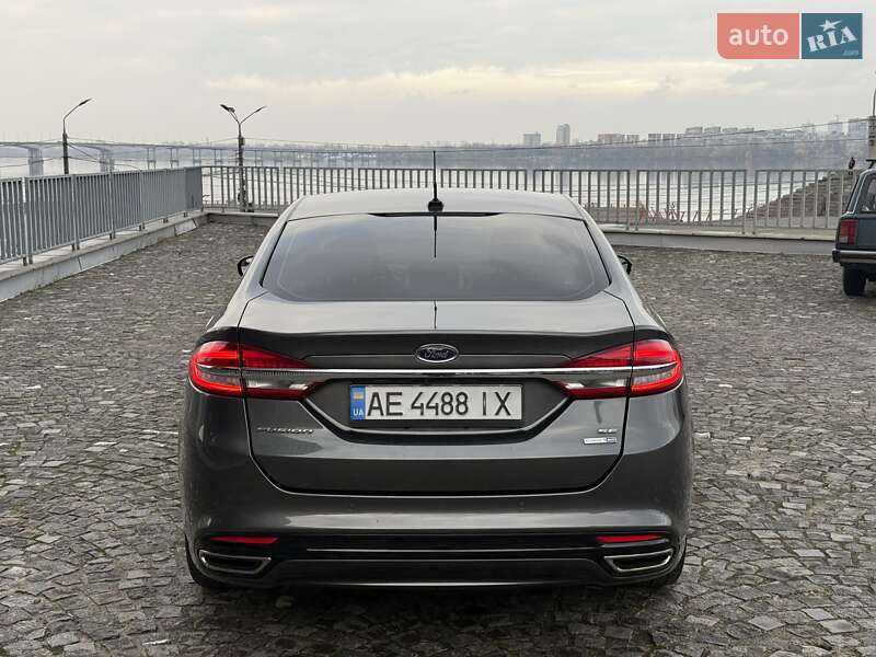 Седан Ford Fusion 2016 в Днепре