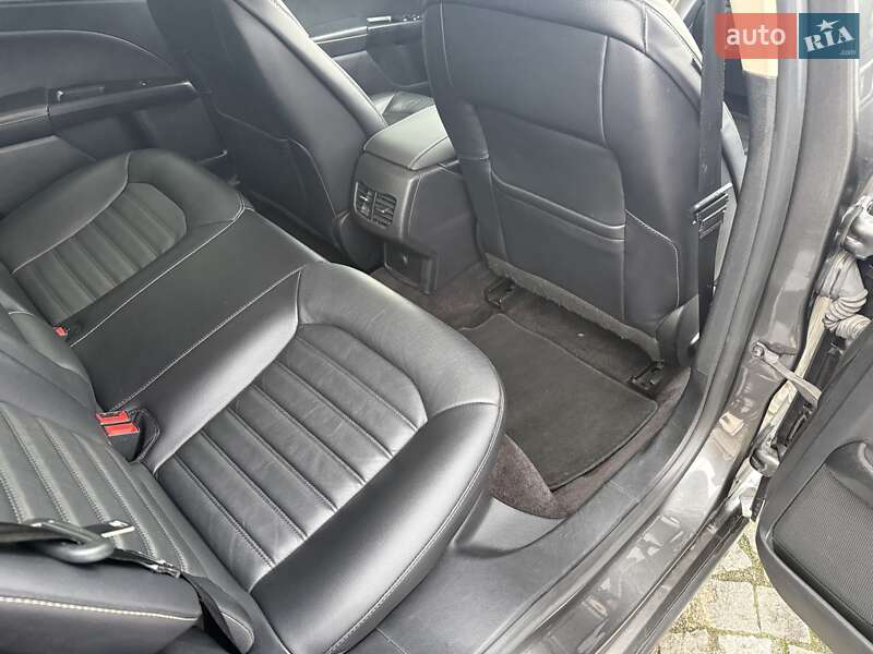 Седан Ford Fusion 2016 в Днепре