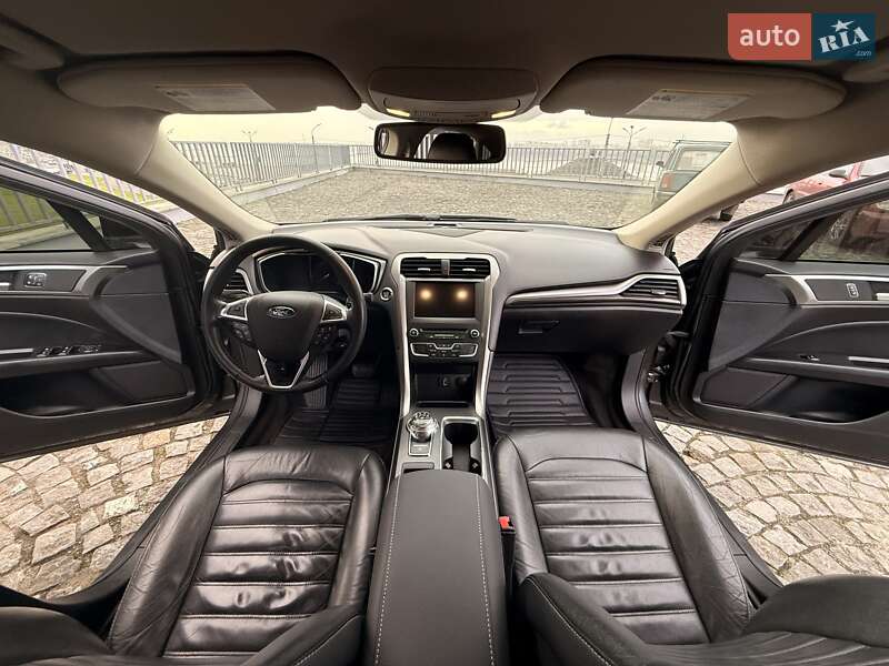 Седан Ford Fusion 2016 в Днепре