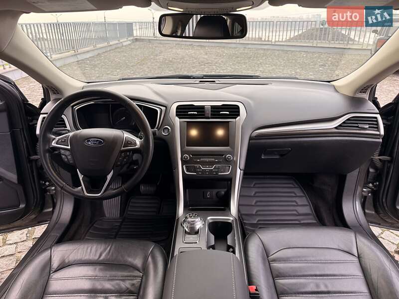 Седан Ford Fusion 2016 в Днепре