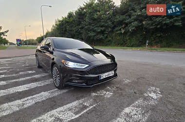 Седан Ford Fusion 2016 в Львове