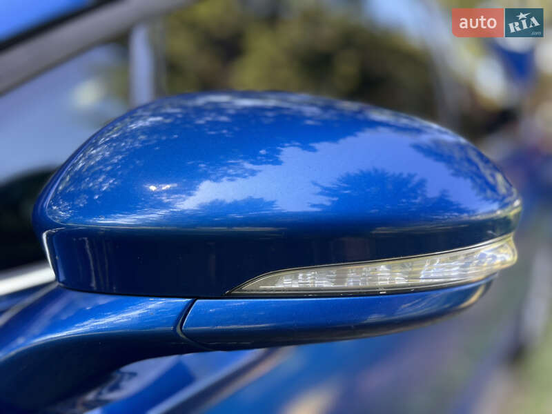 Седан Ford Fusion 2017 в Львові