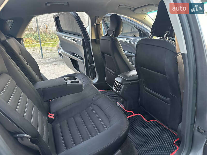 Седан Ford Fusion 2013 в Дніпрі фото 31 Седан Ford Fusion 2013 в Дніпрі