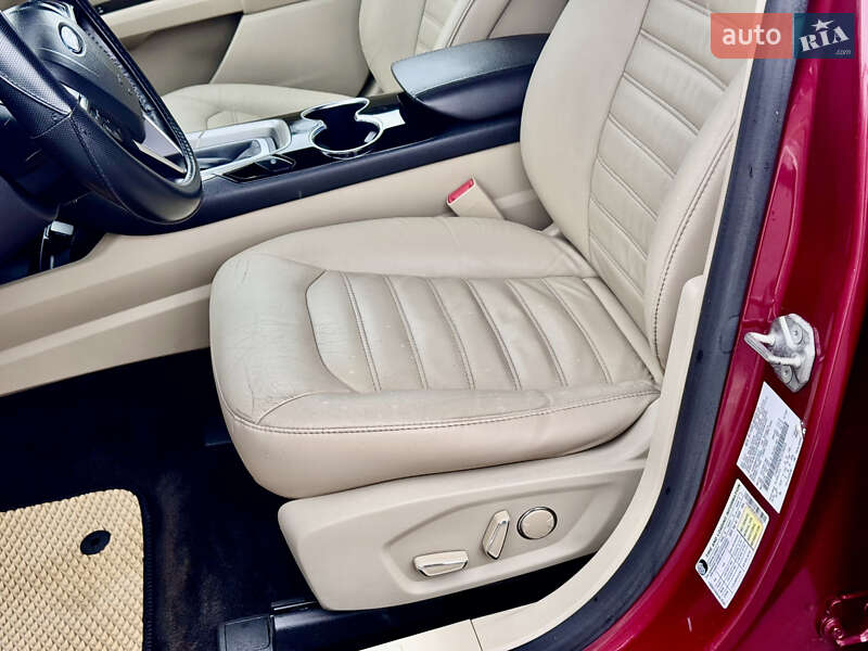 Седан Ford Fusion 2015 в Киеве