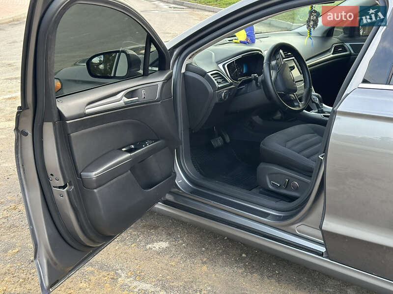 Седан Ford Fusion 2013 в Рівному фото 18 Седан Ford Fusion 2013 в Рівному