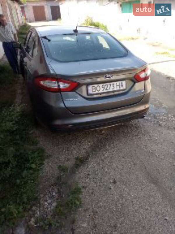 Седан Ford Fusion 2014 в Тернополе