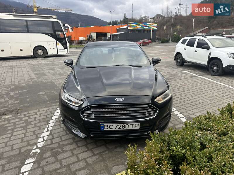 Седан Ford Fusion 2016 в Сколе