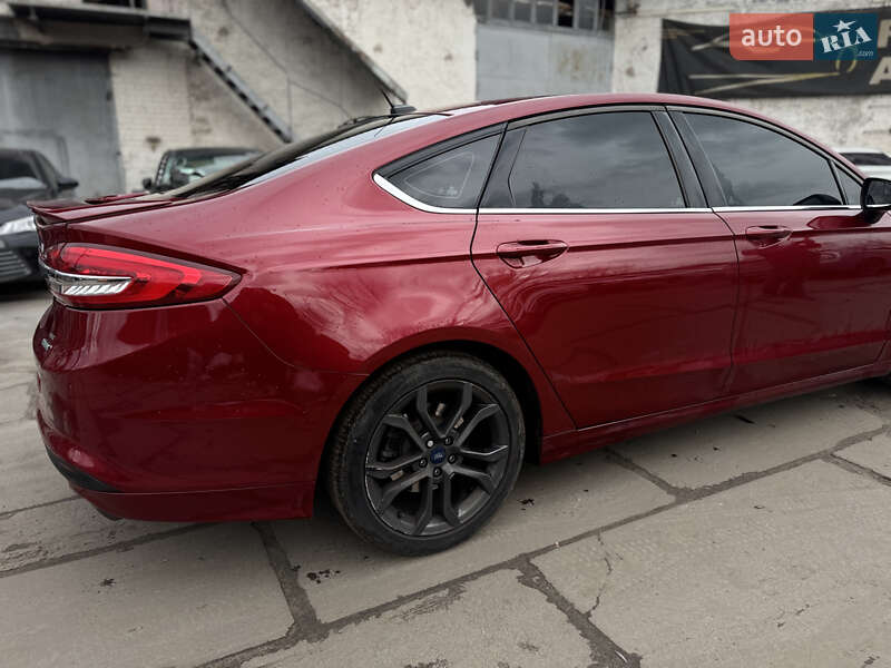 Седан Ford Fusion 2018 в Киеве