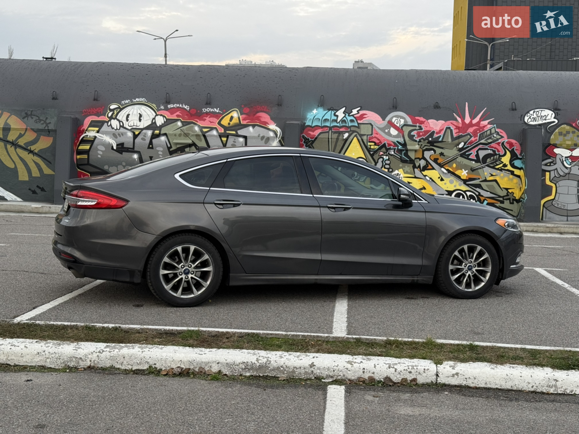 2016 Ford Fusion - мініатюра 5