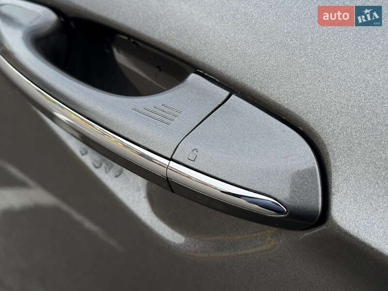 Седан Ford Fusion 2016 в Києві фото 9 Седан Ford Fusion 2016 в Києві