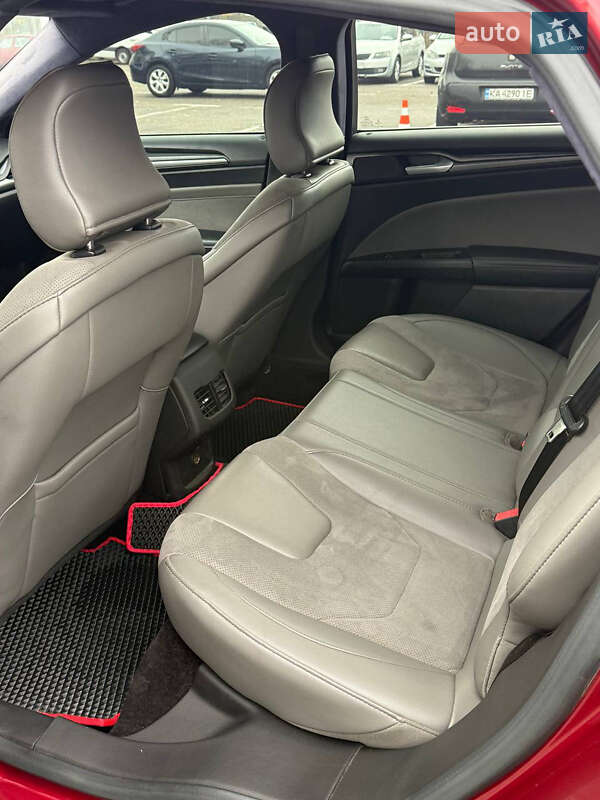 Седан Ford Fusion 2016 в Киеве