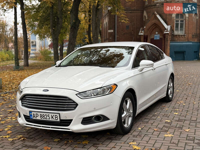 Седан Ford Fusion 2013 в Сумах