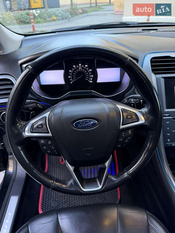 Седан Ford Fusion 2013 в Киеве фото 15 Седан Ford Fusion 2013 в Киеве