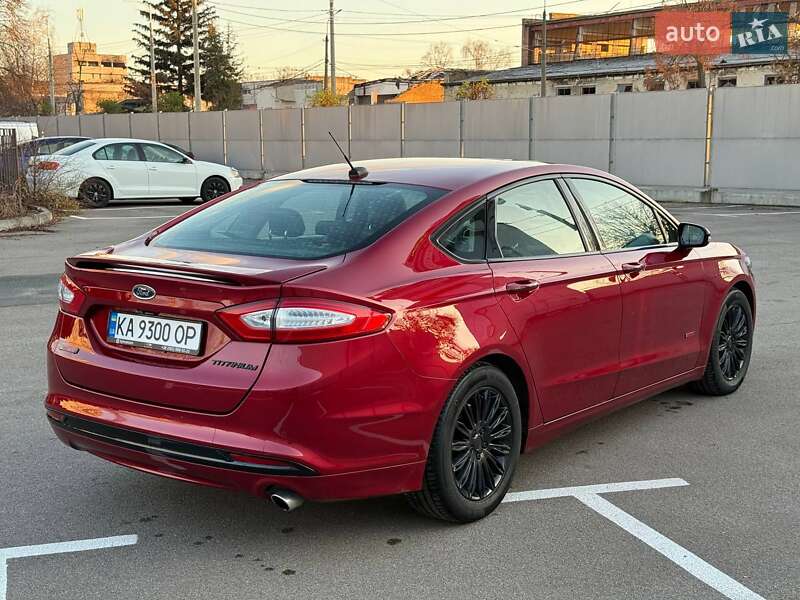 Седан Ford Fusion 2013 в Киеве
